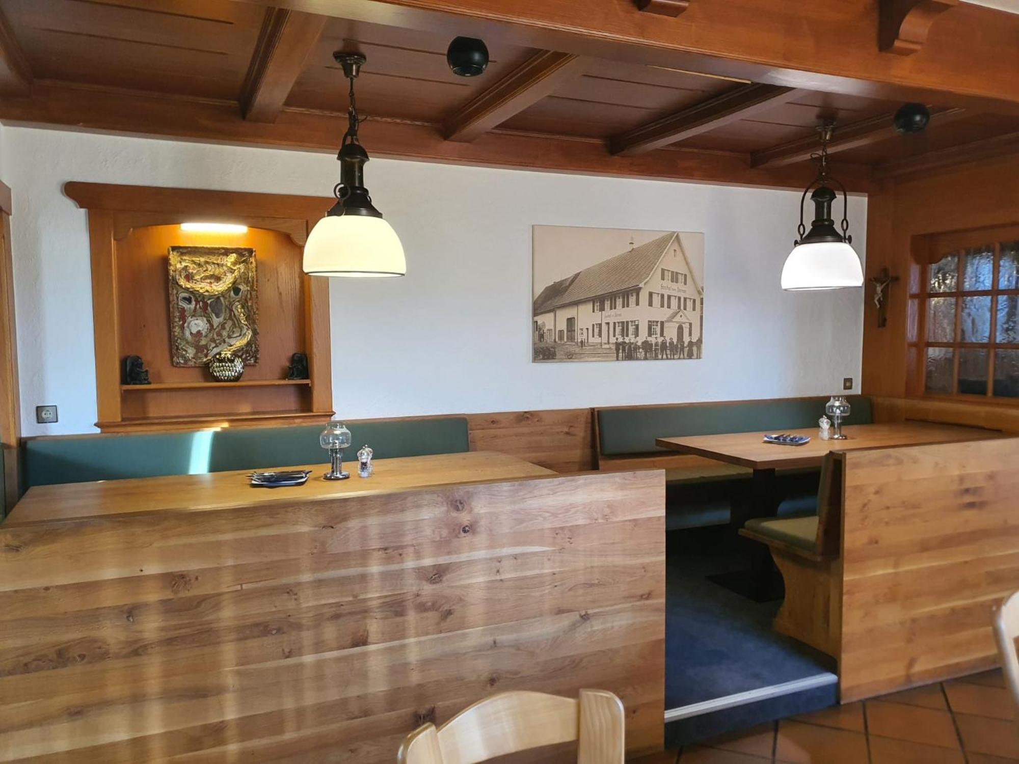 גייזינגן Hotel Gasthof Sternen מראה חיצוני תמונה