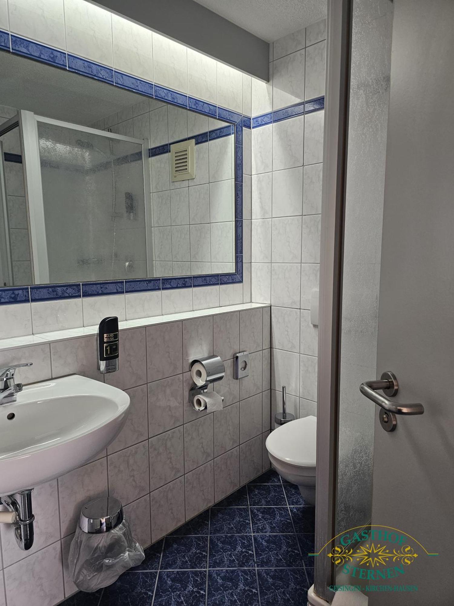 גייזינגן Hotel Gasthof Sternen מראה חיצוני תמונה